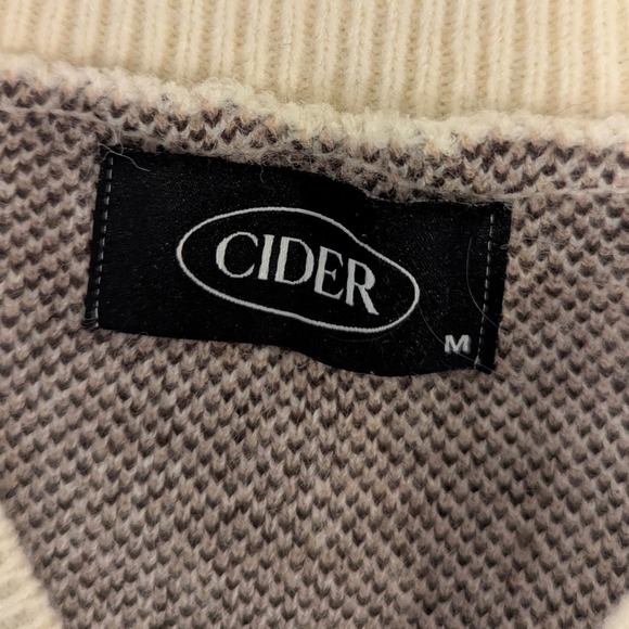 Cider Teddy Bear Knit Sweater Vest Gray Cream V-Neck Womens Size Medium - Picture 3 of 5